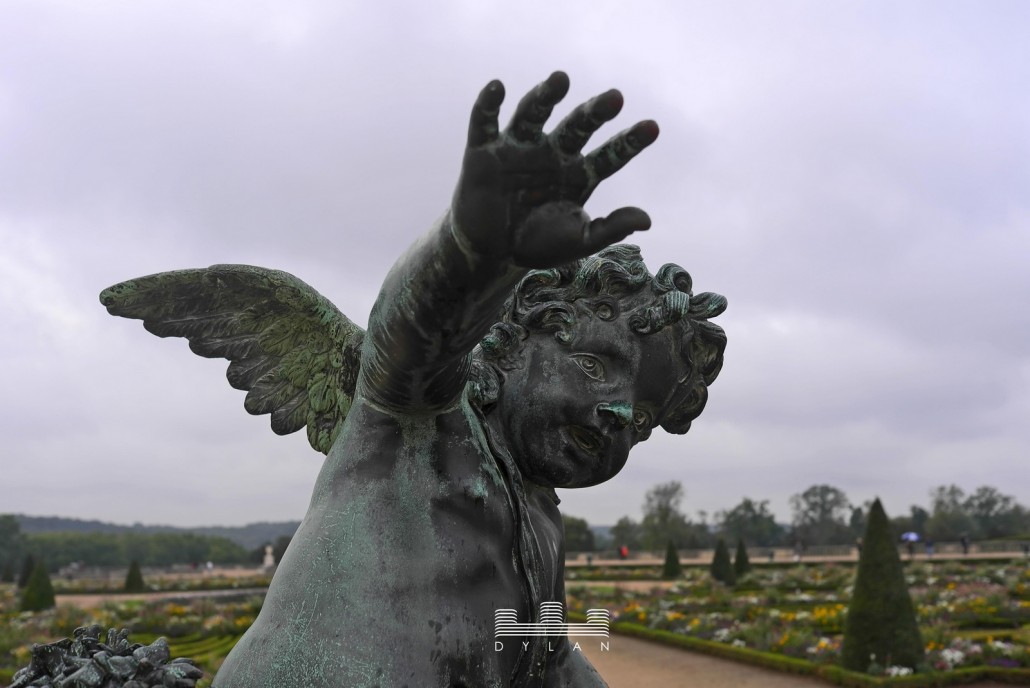 Versailles - garden and statue